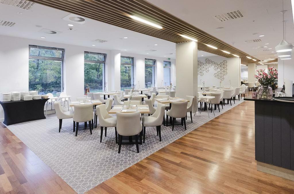Prywatny Apartament w Hotelu DIUNE Kolobrzeg Bagian luar foto
